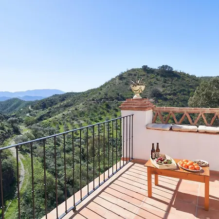 Hacienda Mellado, Antiguo Lagar Cerca De Malaga Holiday home *