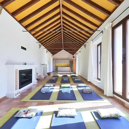 Holiday home Hacienda Mellado, Antiguo Lagar Cerca De Malaga *